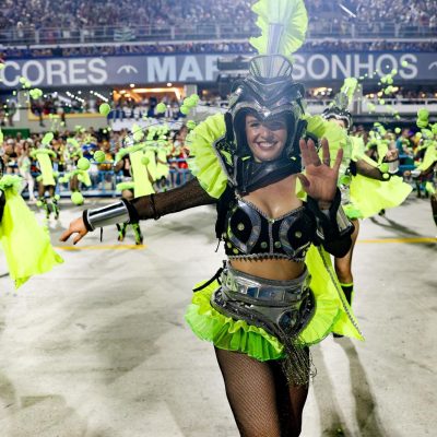 sapucaiu_no_samba_anja 18.35.58